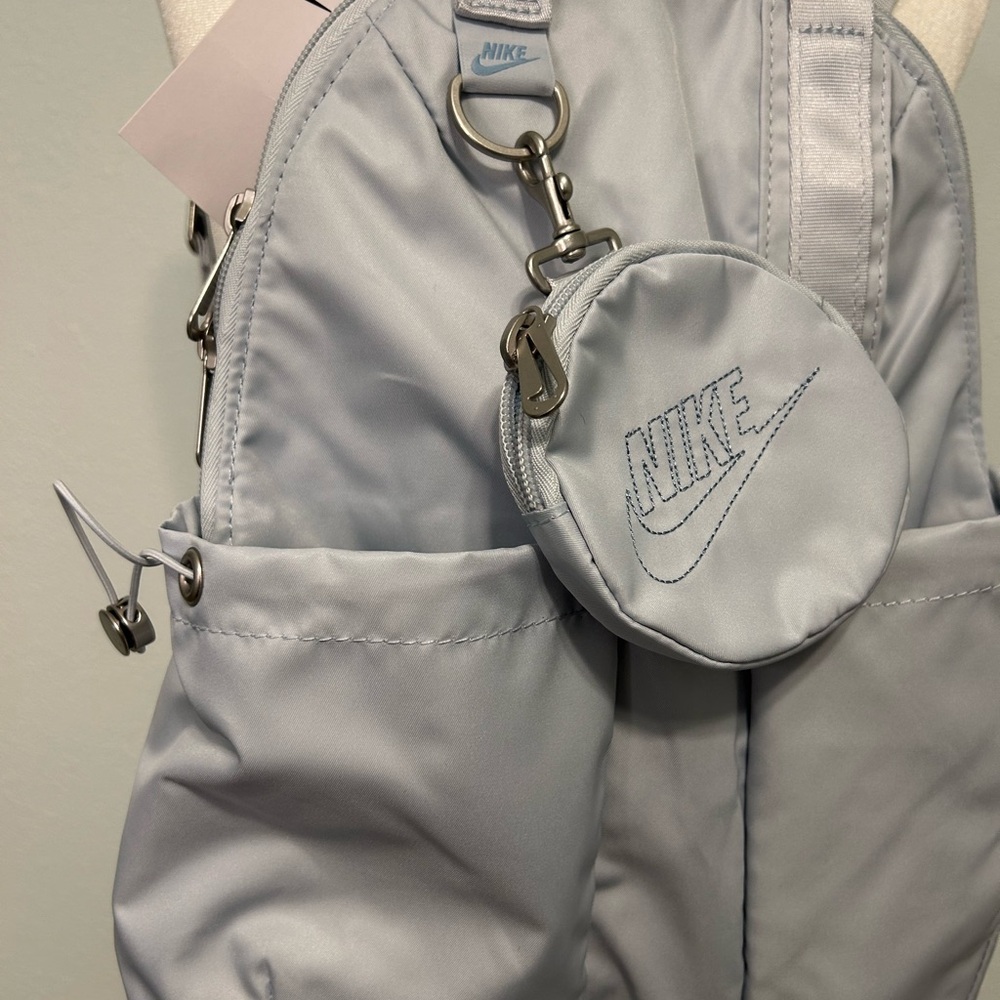 Nike Sportswear Futura Luxe (10L)